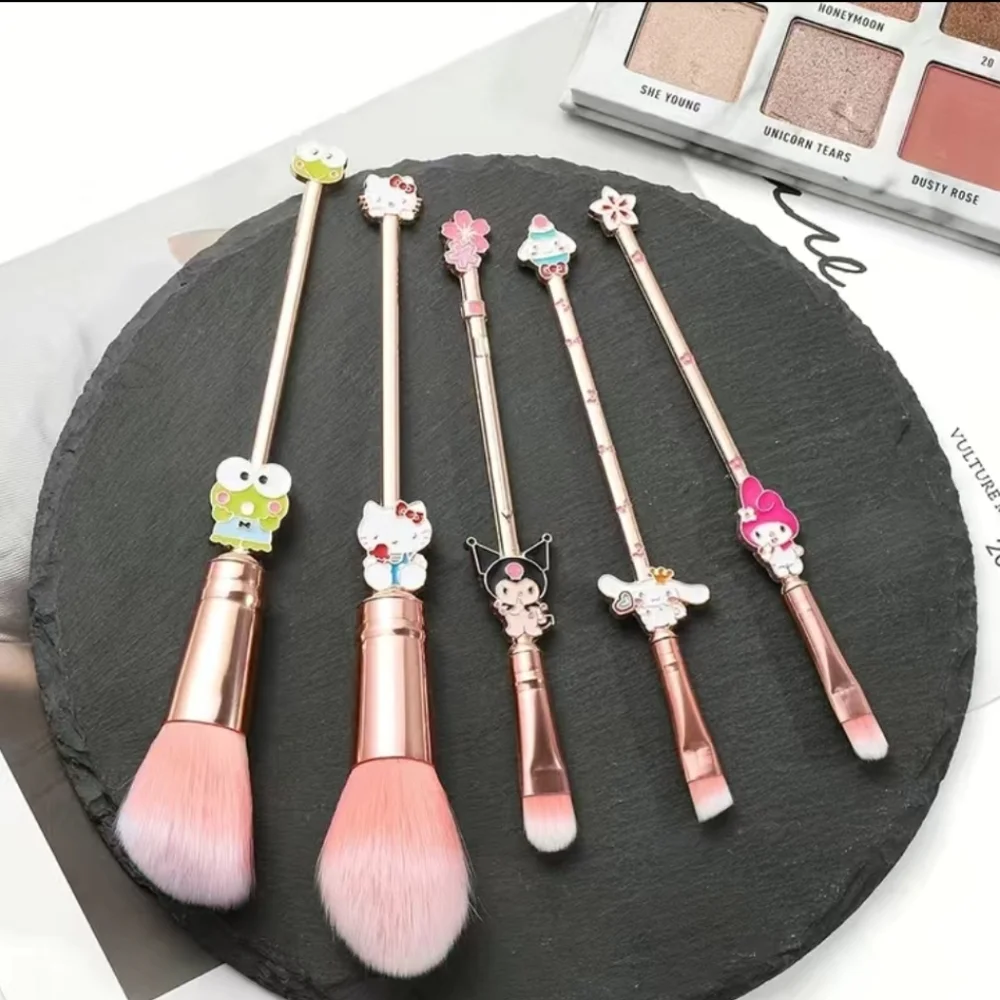 Sanrio Hello Kitty Makeup Brush Set